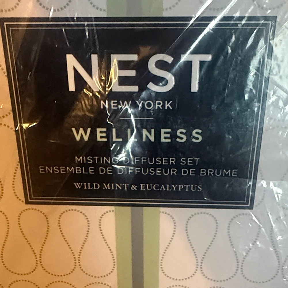 $98 NEST Wellness Mist Diffuser Set - White